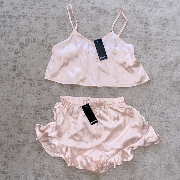 NWT Nasty Gal Pajama Set - Picture 1 of 3
